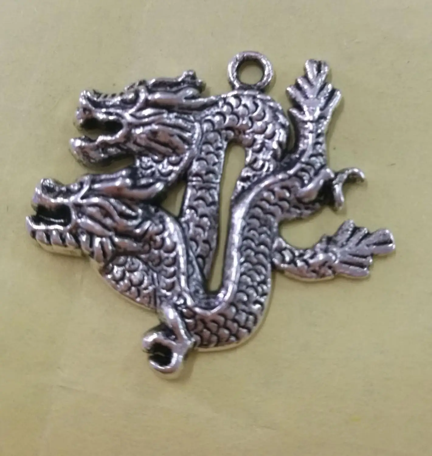 

4 шт. Тибетский Серебряный тон 35x33 мм дизайн пары дракона Подвески H0013