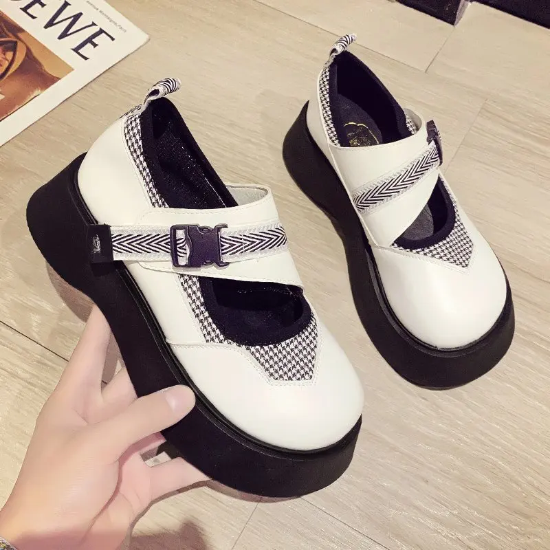 

Ladies Round Toe Leather Shoes Spring New Black All-match Casual Women's Shoes Wear-resistant Platform Shoes Patchwork Fashion