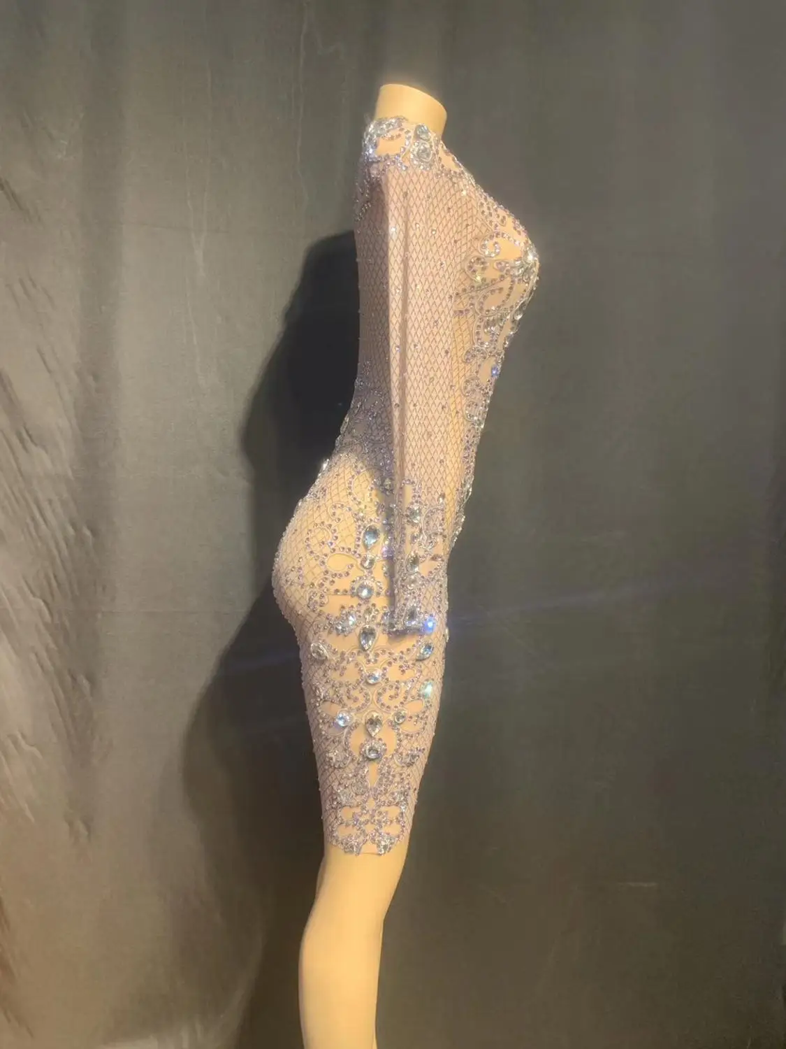 Роскошное прозрачное вечернее платье с кристаллами женское сексуальное для