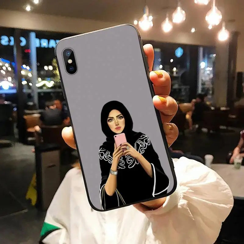 

Cartoon Queen Crown Arabic Hijab Girl Phone Case for iPhone 11 12 pro XS MAX 8 7 6 6S Plus X 5S SE 2020 XR