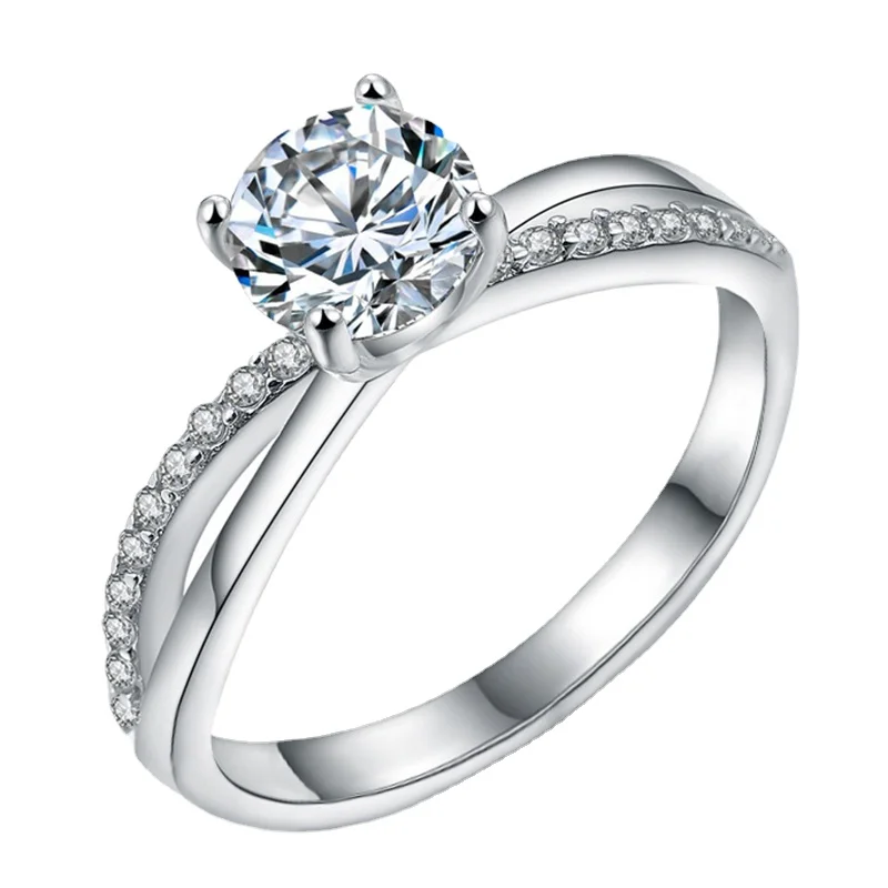 

Женское кольцо из серебра 925 пробы, с крестом и бриллиантами