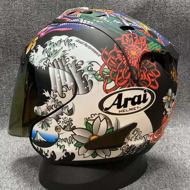 Новое поступление шлем в японском стиле с изображением дракона черного цвета