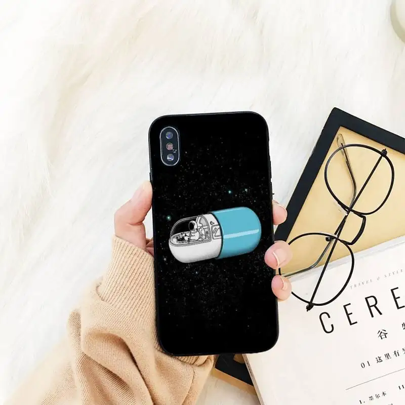

YNDFCNB Medical drug Pill Capsule Phone Case For iPhone 11 8 7 6 6S Plus X XS MAX 5 5S se 2020 11 12pro max iphone xr case