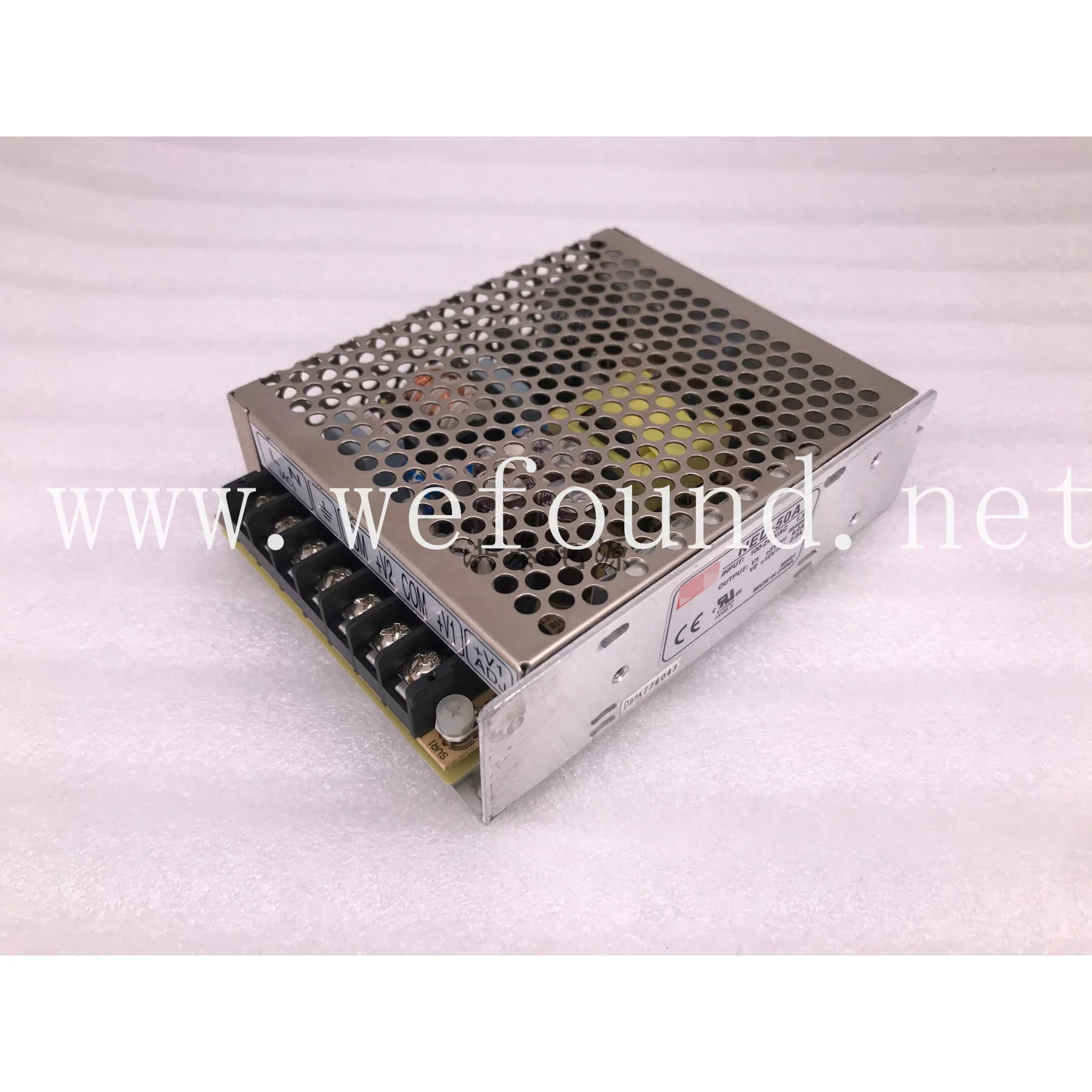 

Оригинальное двойное выходное напряжение 5 В/6 А 12 В/2 А, 100% Протестировано перед отправкой.