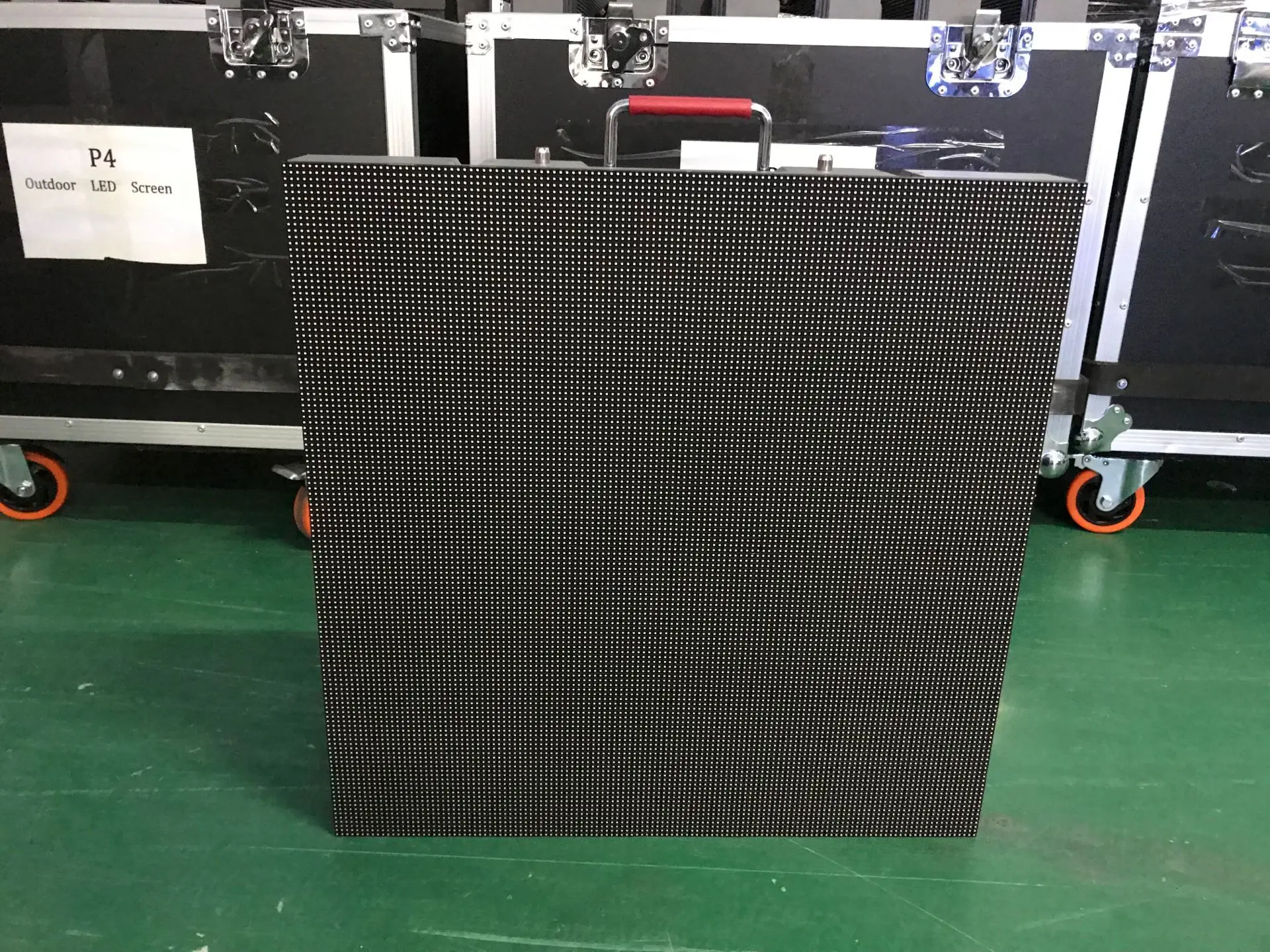 Алюминиевый светодиодный экран с поддержкой фермы p4p4.81 полноцветный экран-30