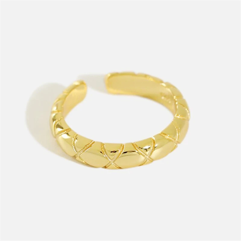 

Sole Memory Geometric Rhombus Creativity Wave Silver Color Female Resizable Opening Rings SRI616