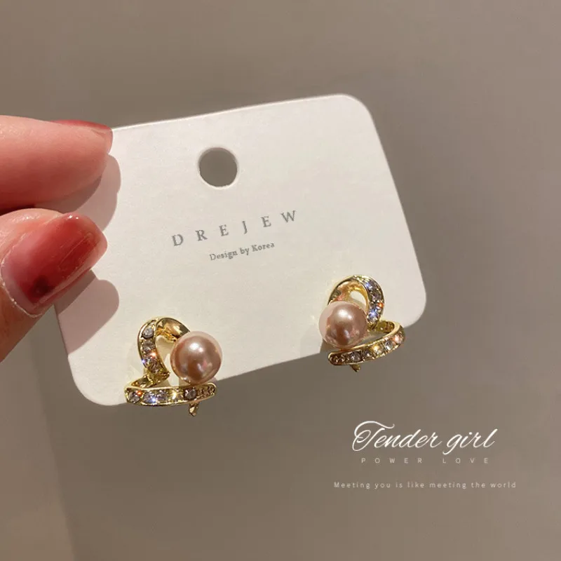 

Trend Creative Personality Pearl Diamond Love Women's Earrings Earrings Romantic Temperament Design Women's Earrings Wholesale