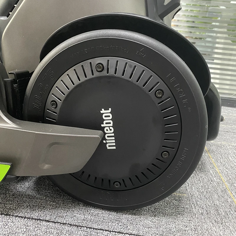 Комплект шин для электроскутера Ninebot Gokart PRO комплект из оригинального переднего и