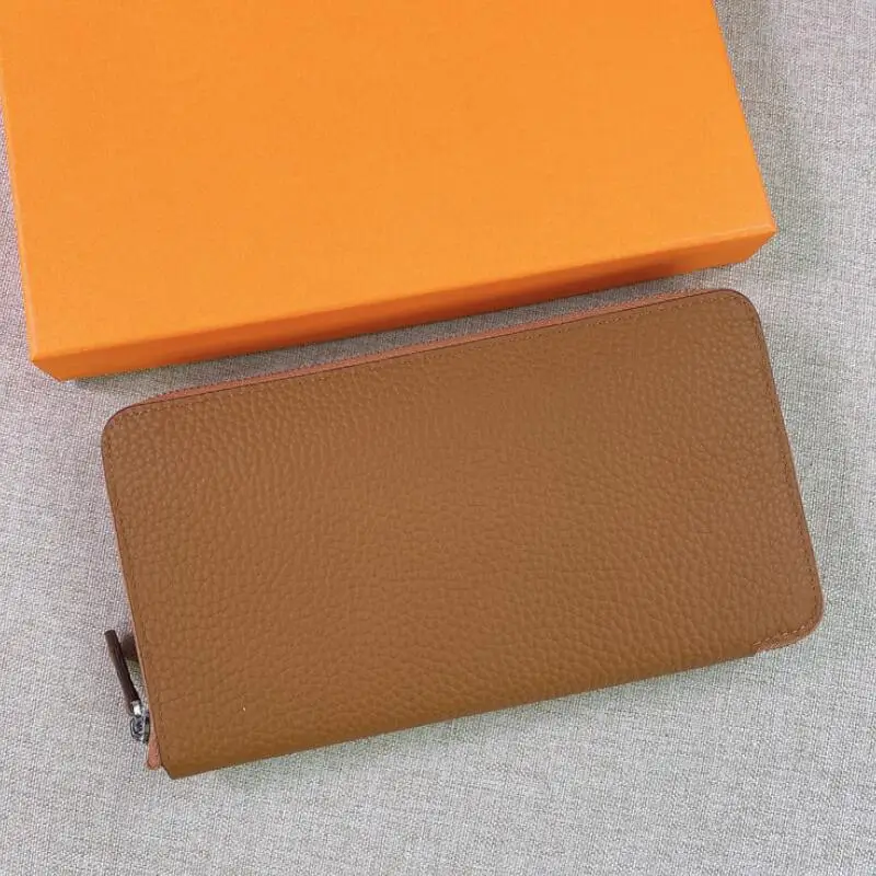 Дизайнерские кошельки CHSANATO от известного бренда Женский кошелек из натуральной