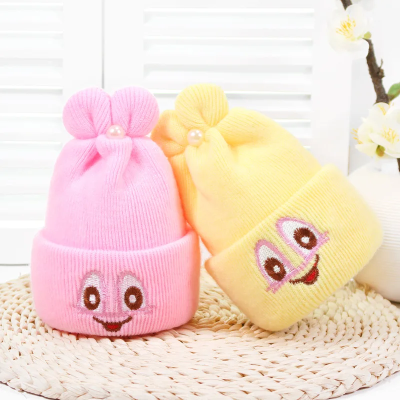 

New Big Eyes Smiling Face Baby Hat Winter Multicolor Warm, Comfortable And Breathable Newborn Wool Cap