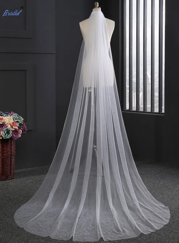 

lace wedding veil real shot picture with hair comb lace sequins Bridal veil super long tail