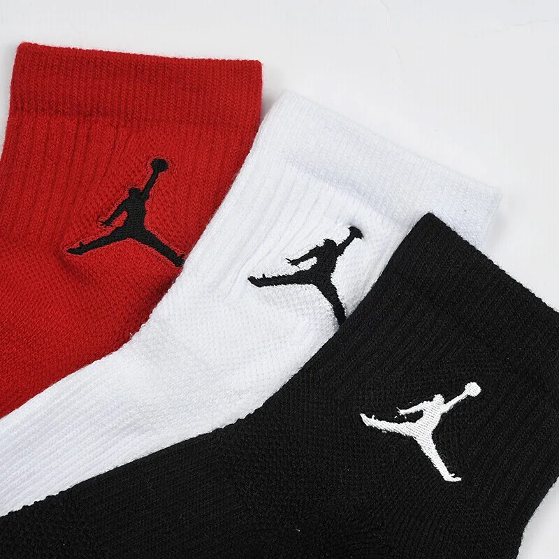Новое поступление оригинальных спортивных носков унисекс NIKE QTR 3PPK (3 пары)|jumpman