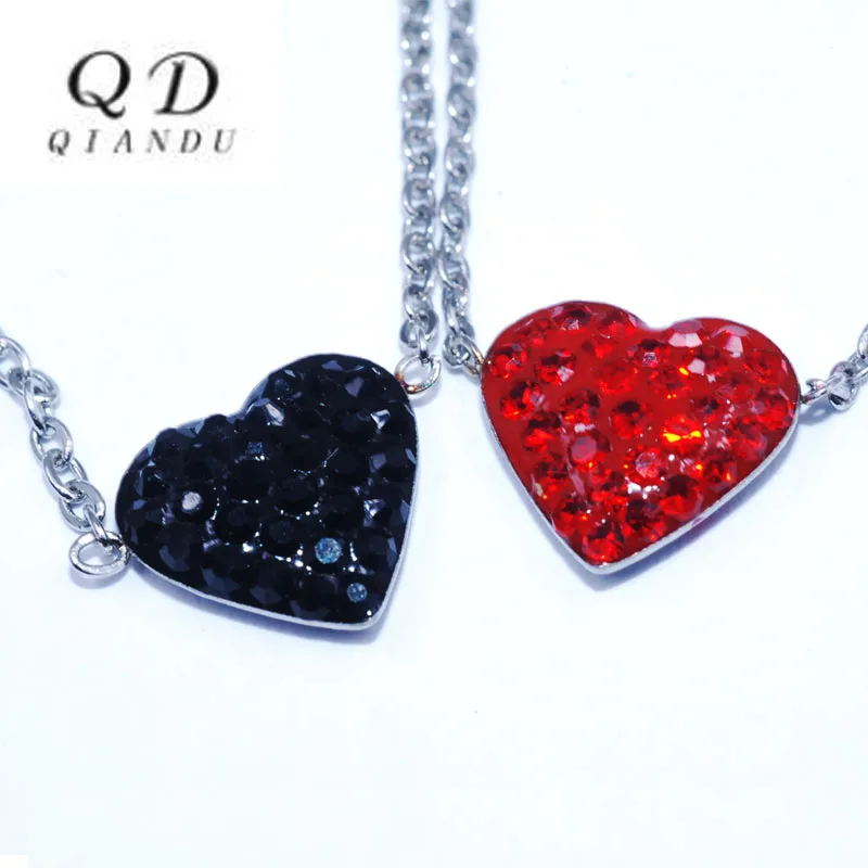 

QIan Du Stainless steel heart-shaped simple adjustable necklace fashion jewelry adjustable heart-shaped red zircon necklace