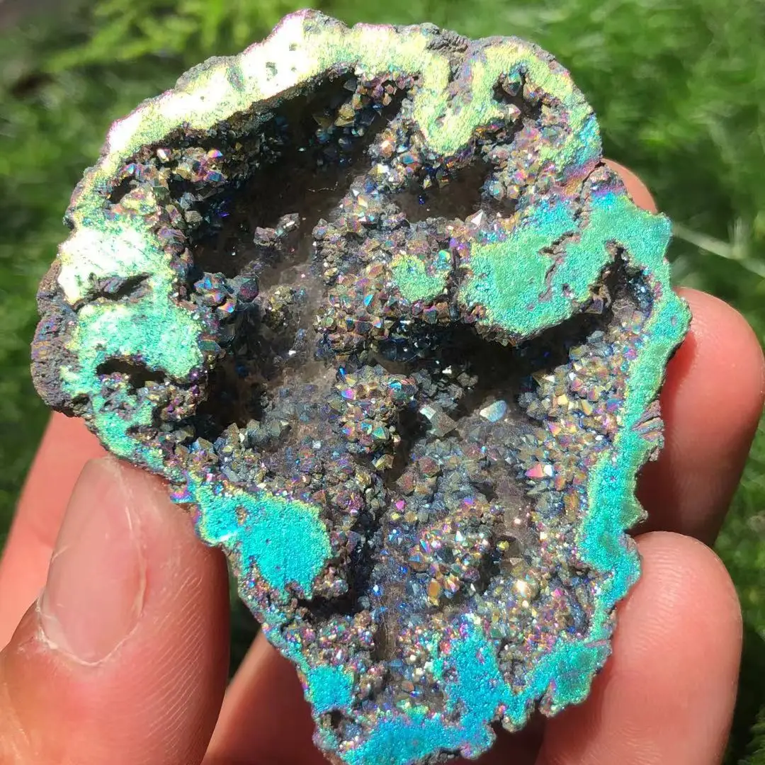 

Natural Crystal Plated Mineral Quartz White Crystal Cave Specimens Energy Healing