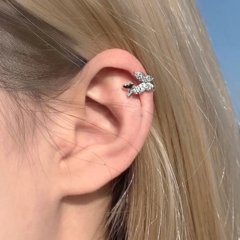 Блестящие минималистичные серьги-гвоздики в форме бабочки женские серьги-клипсы
