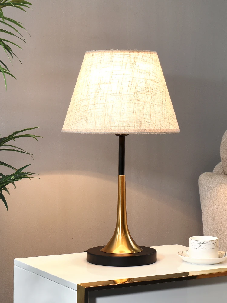 

Nordic Desk Lamp Cheap Bedroom Bedside Lamp American Style Table Lamp Modern Simplicity Study Lamp Originality Abajur