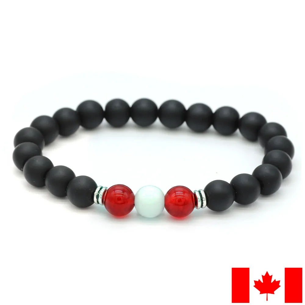 Браслет DGW с бусинами и флагом страны 8 мм натуральный камень черные матовые