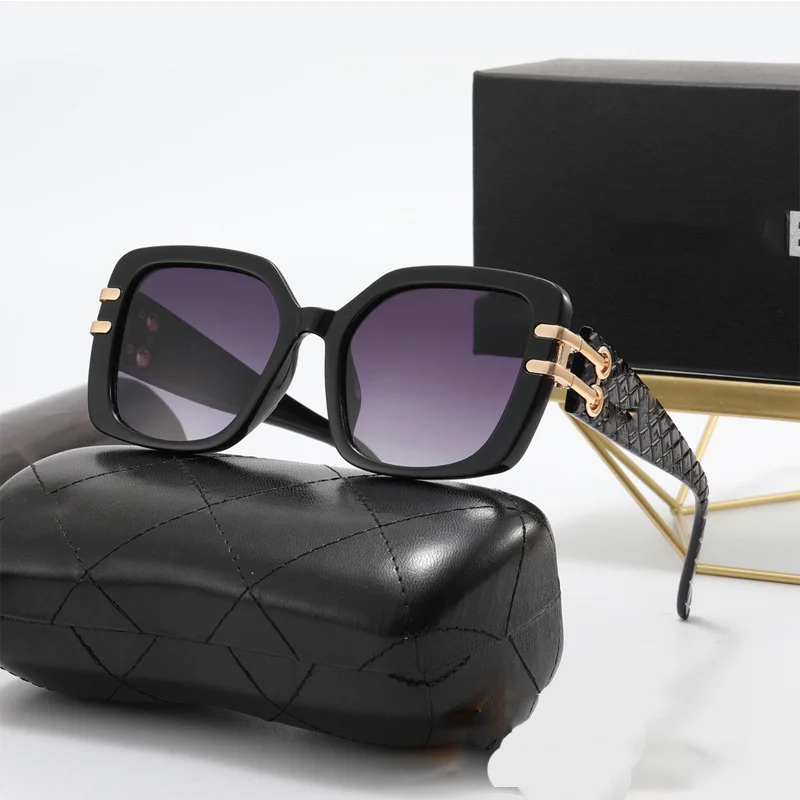 

2021 New Designer Luxury Brand Women Sunglasses Men Fashion Square Glasses Frame Vintage Retro Glasses Female Unisex Oculos
