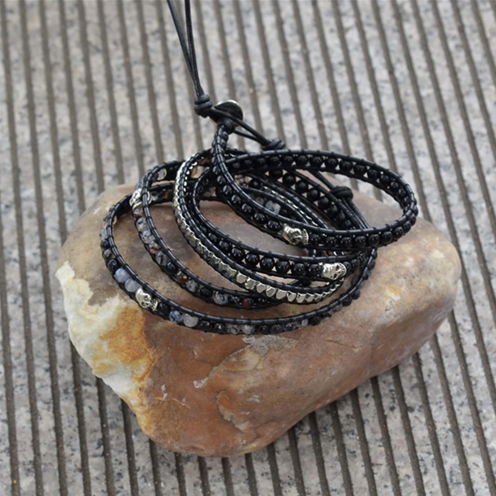 

Готический Черный ониксовый браслет с бусинами для женщин и мужчин, браслеты с подвесками в виде черепа из сплава с натуральными камнями, же...