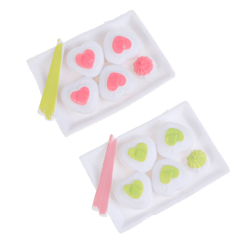 

2Pcs 1:12 Dollhouse Miniature Food Plate Cake Set for Doll Kitchen Table Decor