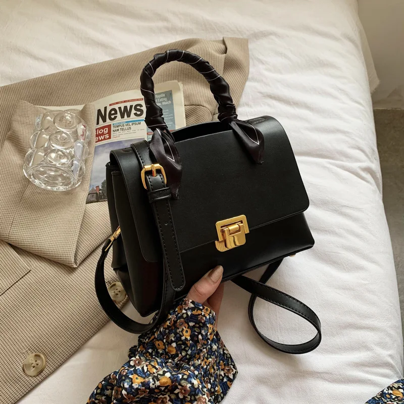 

Womens Handbags able and Versatile Small Women's 2021 New Fashion Red Style Shoulder Summer Messenger Bag Purses