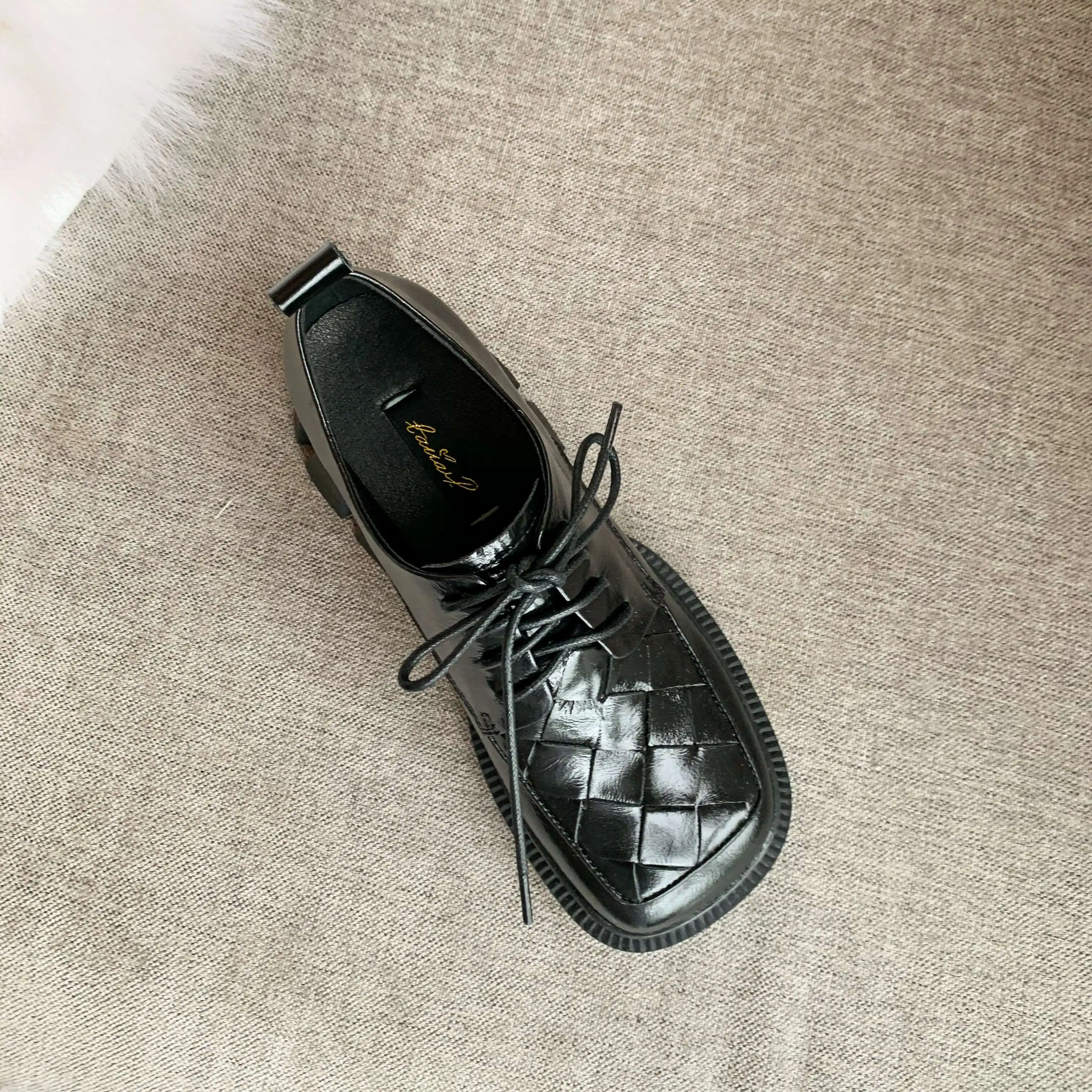 

Krazing Pot cow leather square toe high heels retro fashion lace up young lady daily wear leisure comfortable women pumps L11