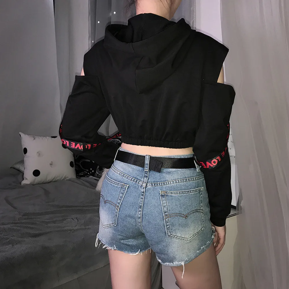 

Vintage 2020 Black Punk Gothic Women Hoodies With Metal Chains Hollow Out Long Sleeve Womens Crop Hoodies Sweatshirts Streetwear