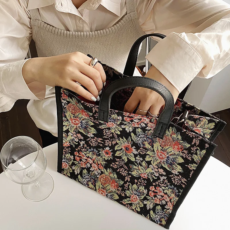 

Fashion Flower Printing Women's Handbag Brands Canvas Floral Women's Shoulder Bag Large Capacity Tote Bags for Women Shopper Bag