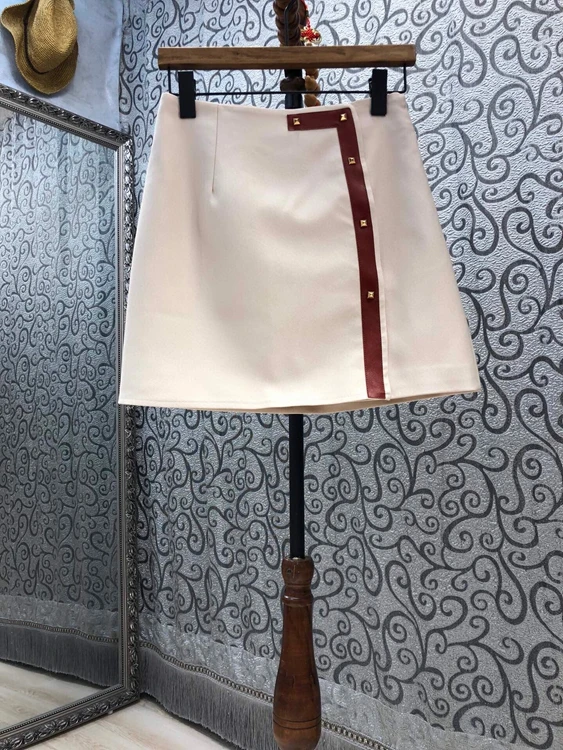 

2021 new women fashion side color-blocking striped rivet decoration A-line skirt 626