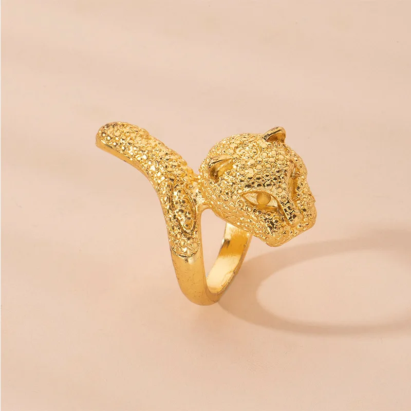 

European and American New Fashion Leopard Head Retro Ring Ladies Hip-hop Party Banquet Ring 2021 Trend Jewelry