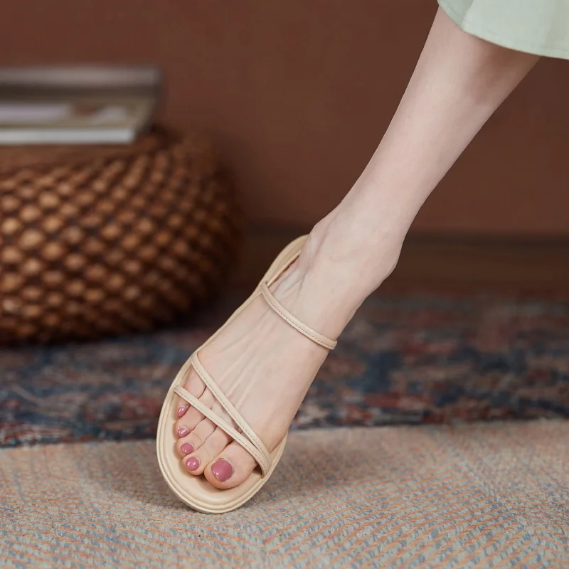 

Hot sale ladies sandals summer shoes 22-24.5cm Simple and classic cross straps women shoes sandals all-match fashion shoes