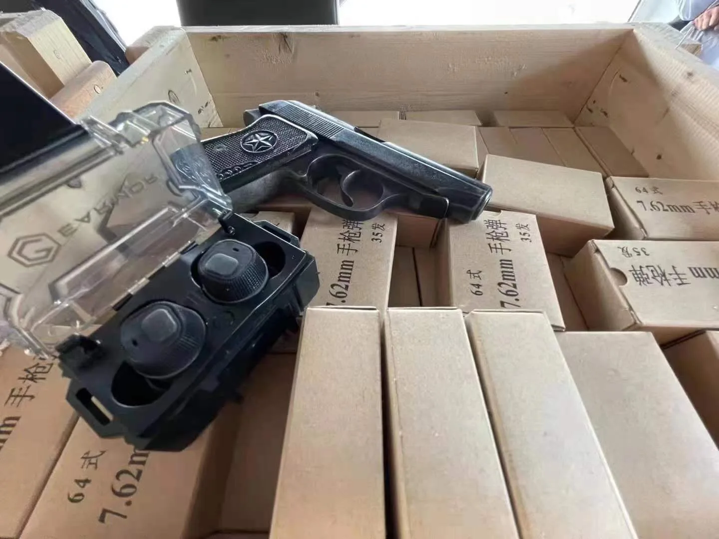 

ZOHAN Electronic Earplugs Headset anti noise ear plug Noise canceling for Hunting Silicone Earmuffs Shooting Headphones NRR22db