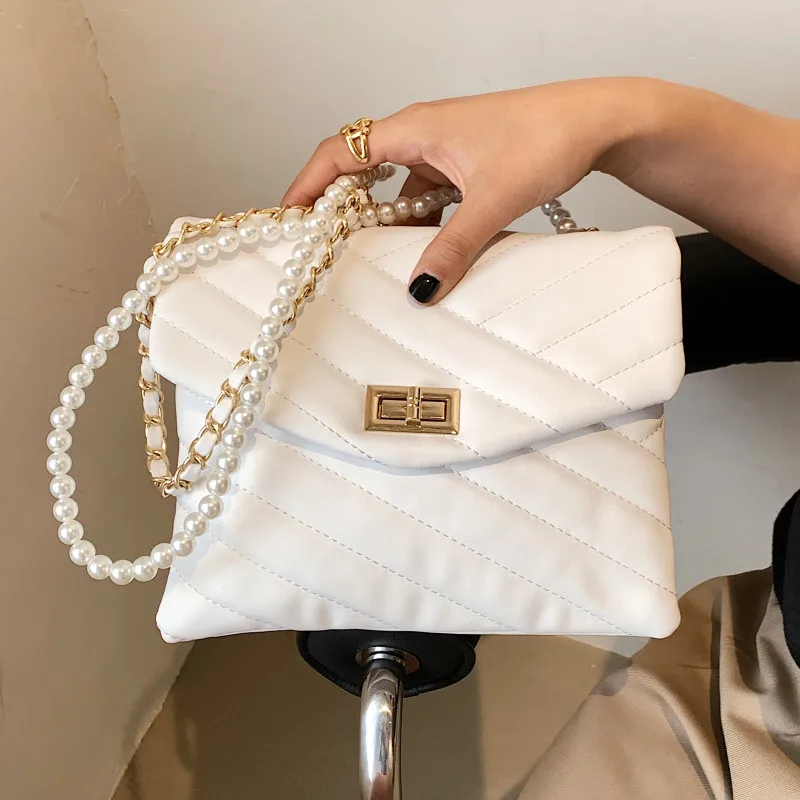 

Quilted Chain Tote Bags for Women Luxury Leather Shoulder Bag Quilted Crossbody Bag Female White Embroidery Thread Messenger Bag