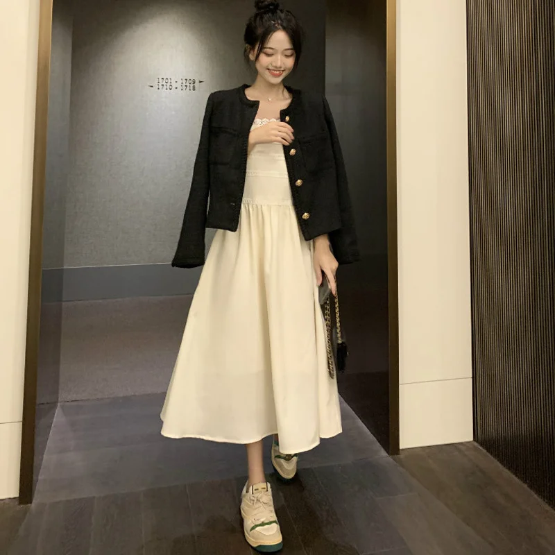 Черное маленькое ароматизированное пальто женская одежда на весну и осень