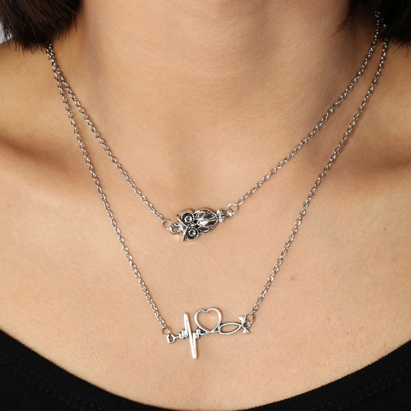 Новое поступление маленькие объемные колье с треугольниками звездами рыбьим