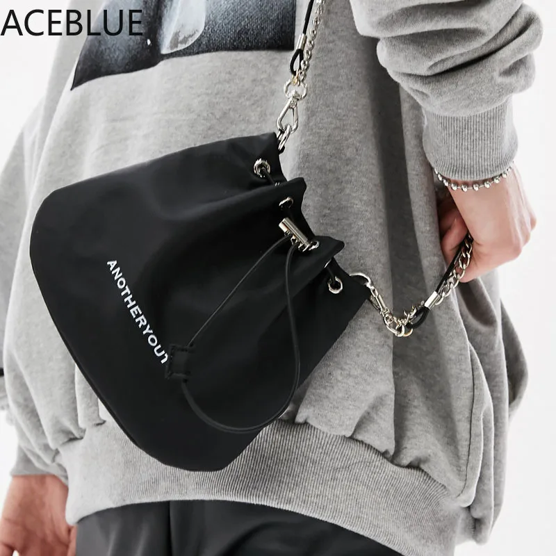 

Retro Chain Women Shoulder Bags Solid Color Drawstring Handbags Female Mini Crossbody Bags Bucket Nylon Bag 2021 Casual Bags