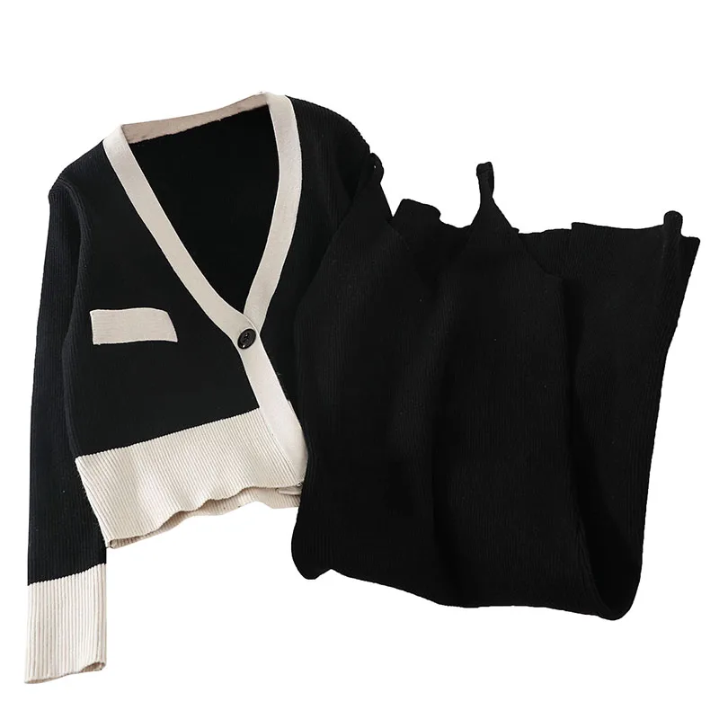 

Korean autumn and winter simple color matching short knit sweater halter split two-piece suit
