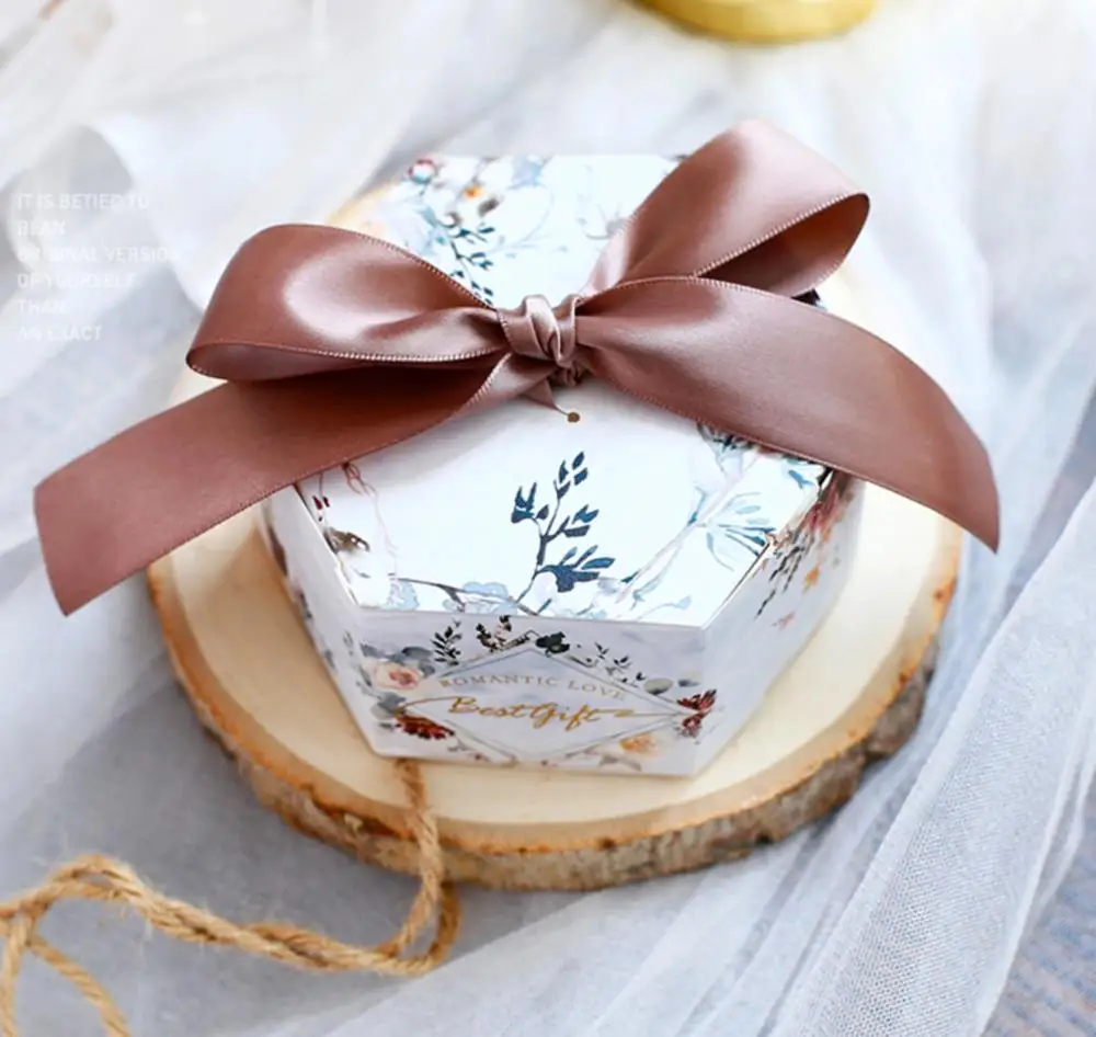 50 шт. новая шестиугольная сахарная коробка со свадебными сувенирами и подарками