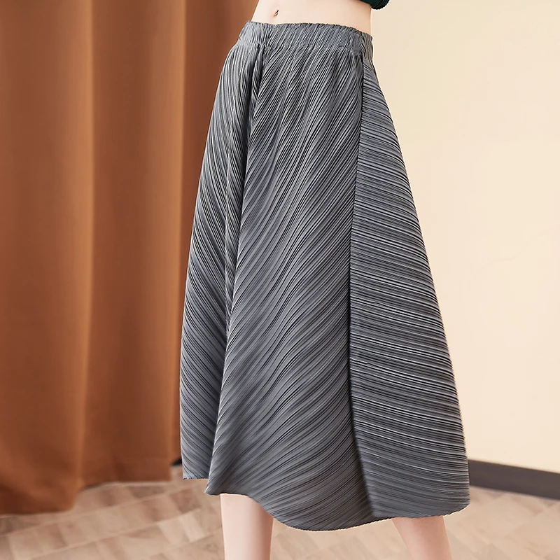 Woman Pants Plus Size Summer New Stretch Miyake Pleated Solid Color Elastic Waist Loose Casual Wide Leg Pants Female