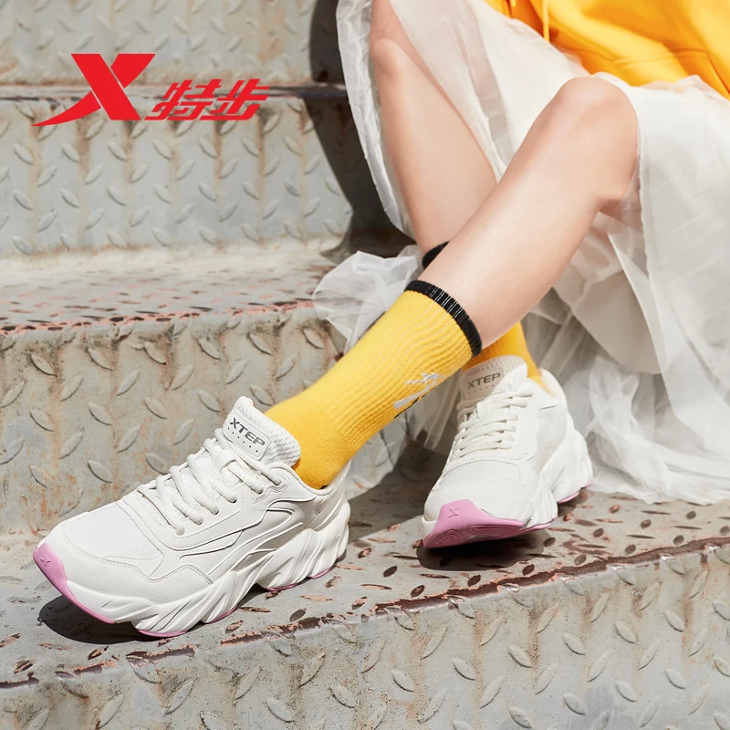 Xtep/женская повседневная обувь Дышащие кроссовки для женщин Легкие спортивные