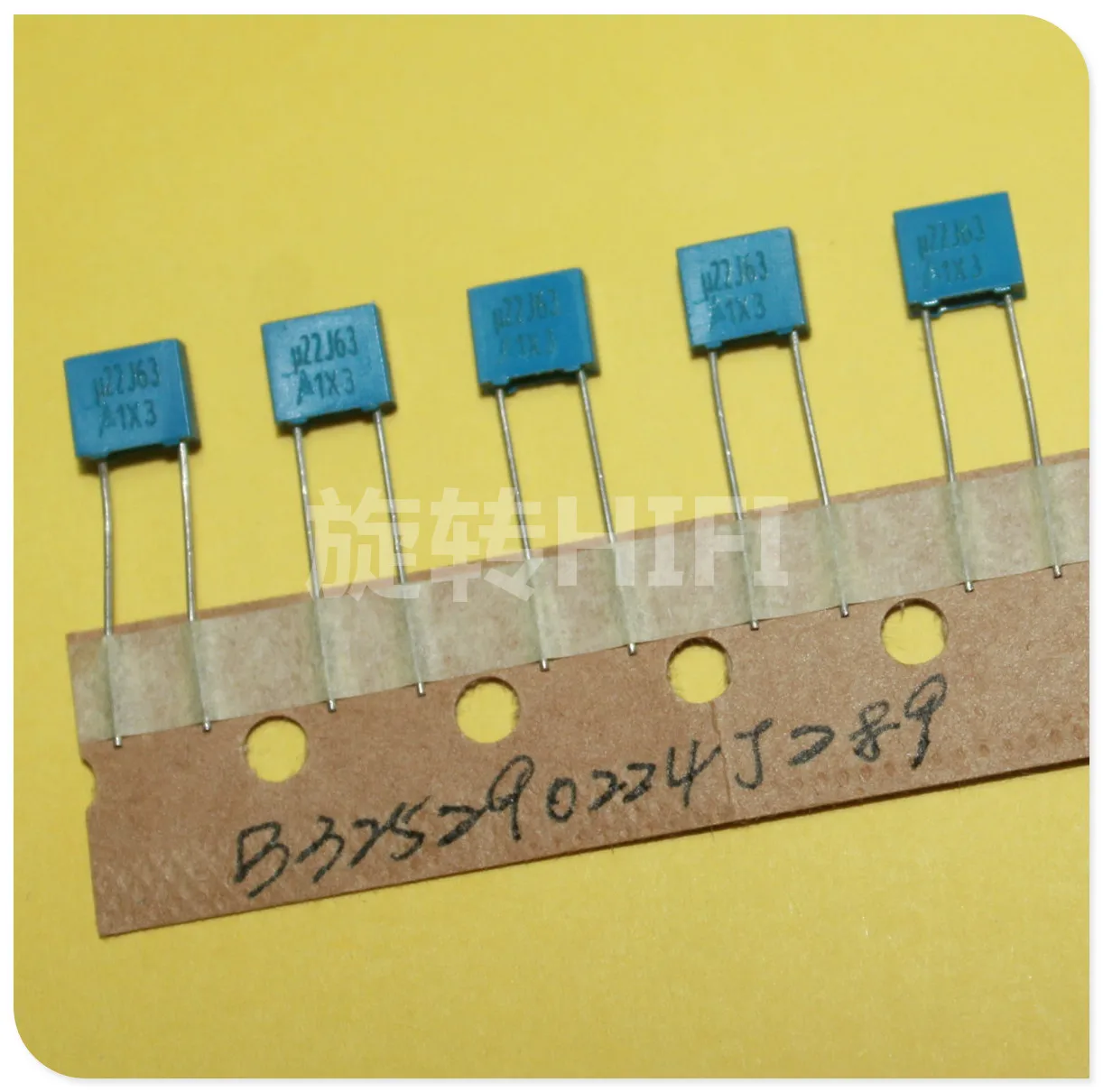 20 шт. Новый EPCOS B32529C224J289 220NF 63V PCM5 пленочный конденсатор B32529 224/63V 0 22 uf/63v p5mm 63VDC 63V220NF |