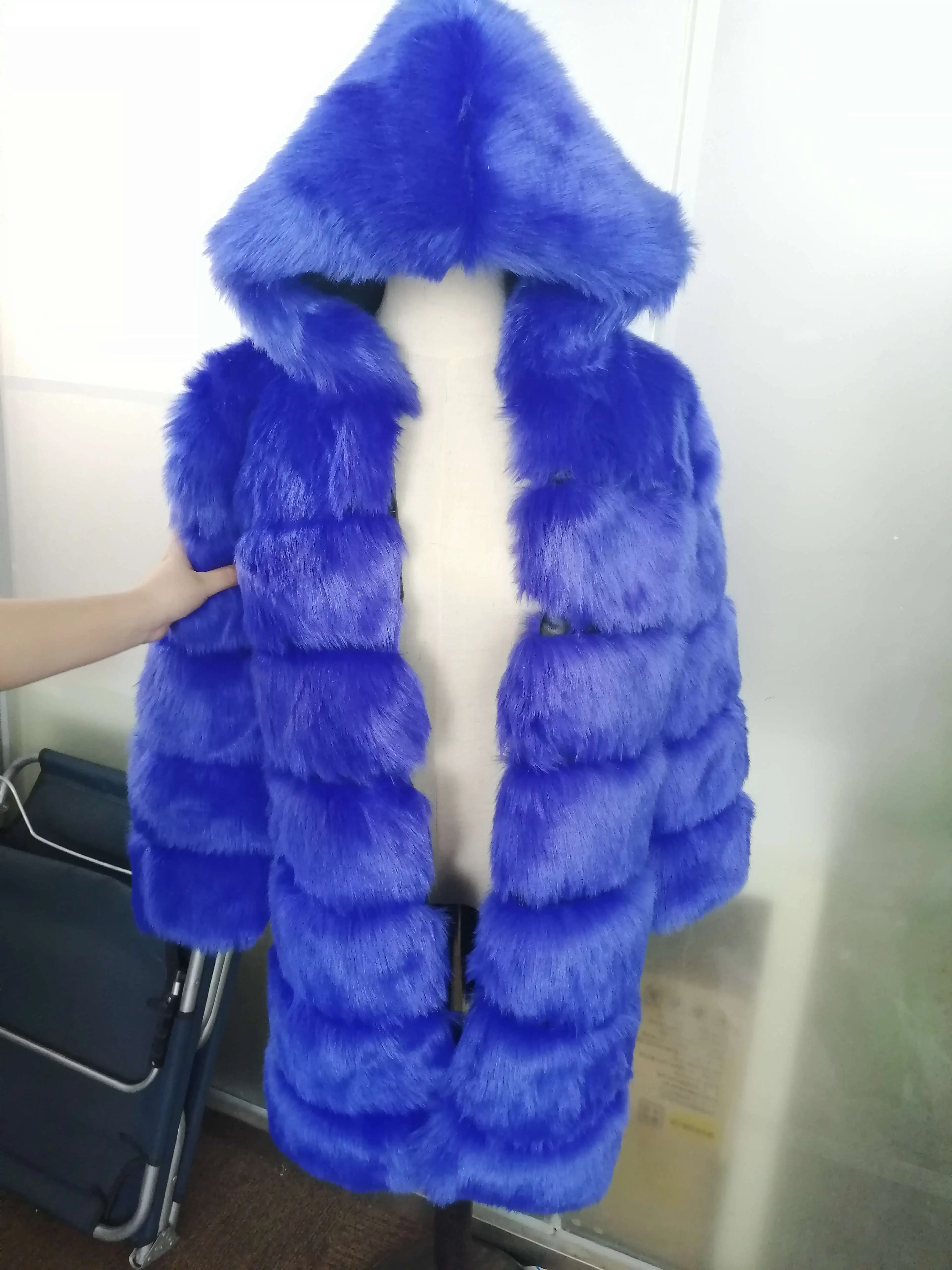 Women Fashion Luxury Faux Fur Coat Hooded Autumn Winter Warm Overcoat Woman Warm Fake Fur Solid color Coats Female Ladies