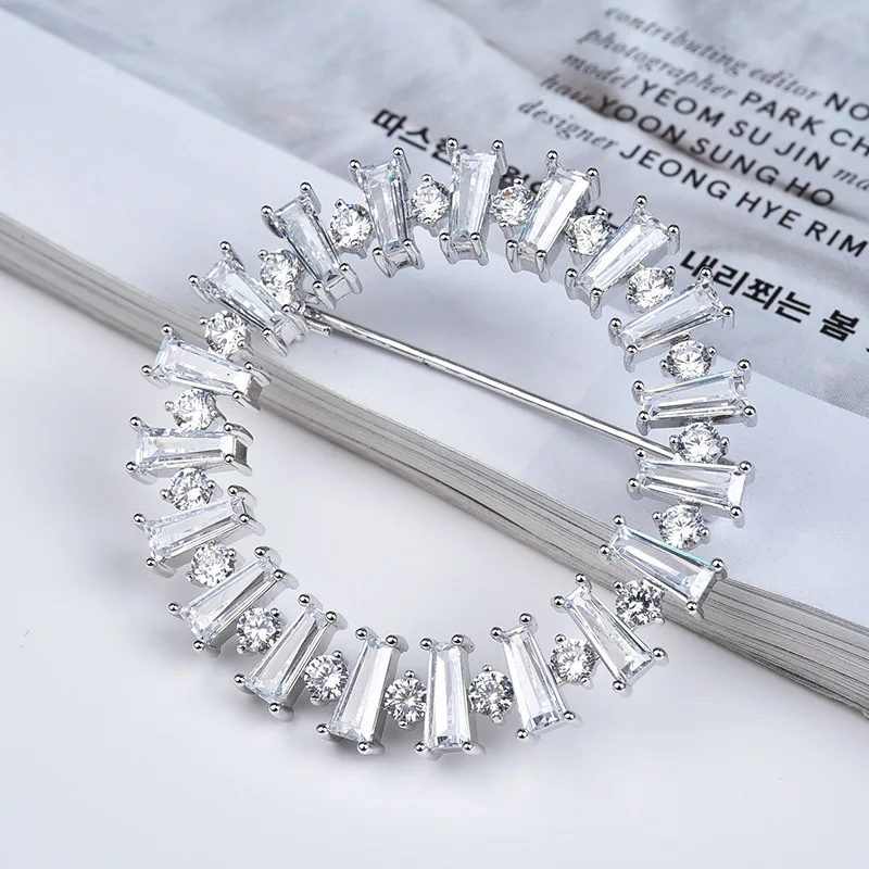 Wukaka Высококачественная круглая циркониевая брошь для мужчин костюма женские