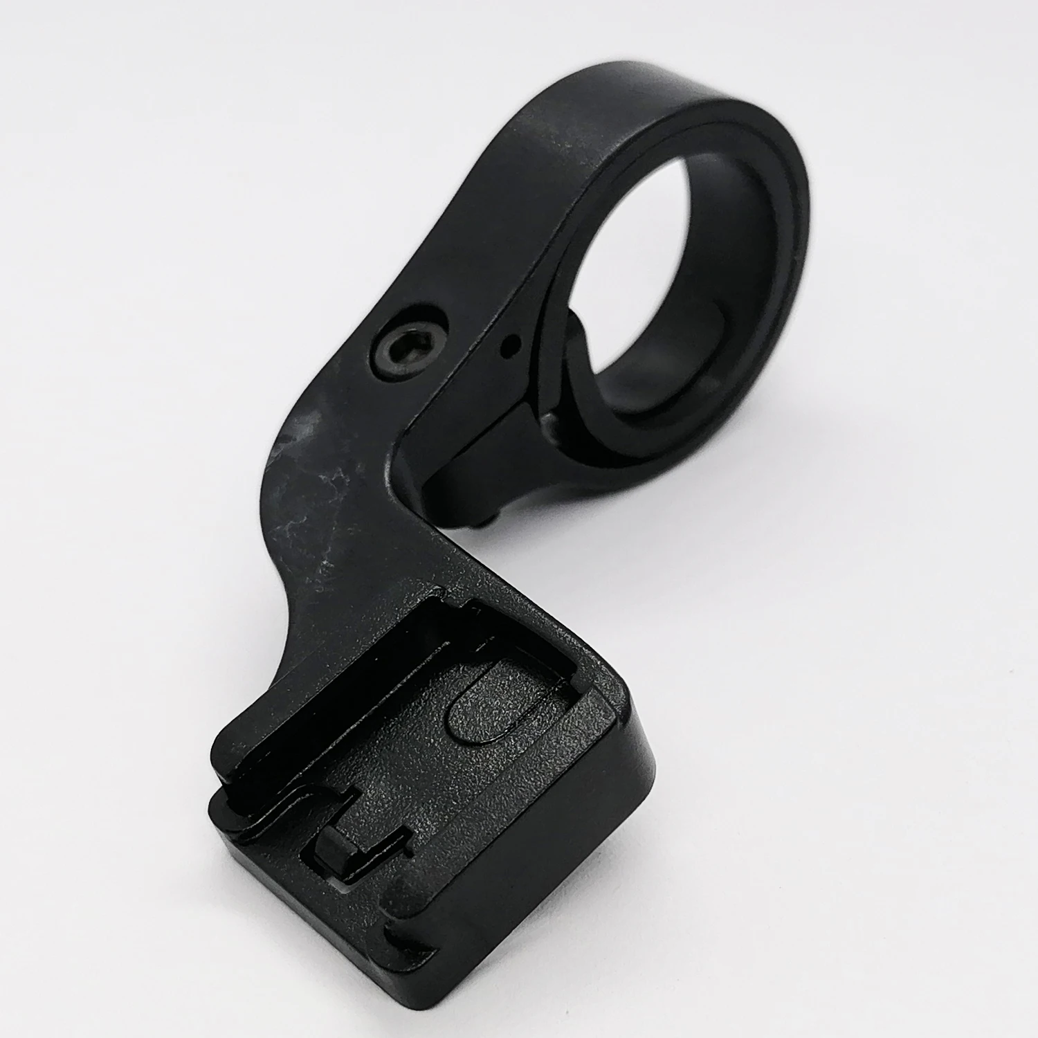 

Крепление на руль велосипеда для компьютера «кошачий глаз»