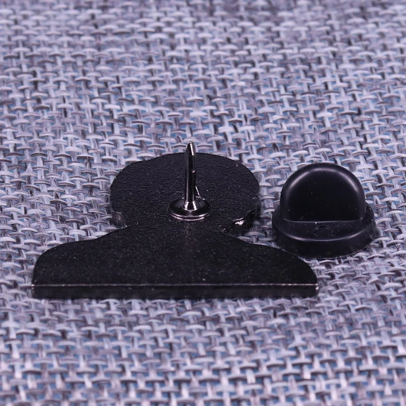 Брошь Fred Роджерс из ностальгической эмали вы всегда найдете помощников от своих