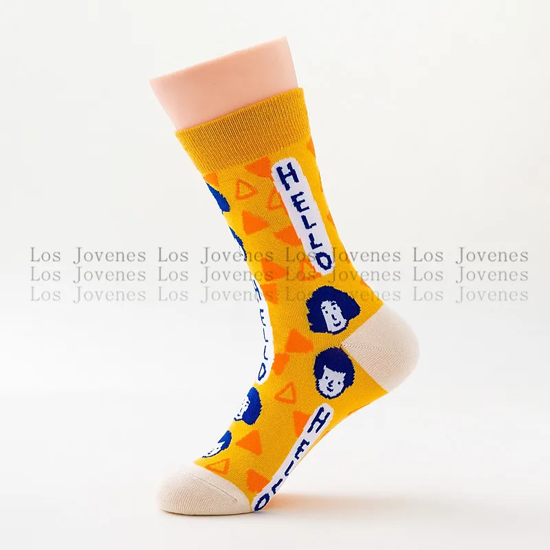 hellow yellow Теплые забавные носки с героями мультфильмов милые белые короткие зимние женские хлопковые женские носки креативные корейские носки - Цвет: hellow yellow