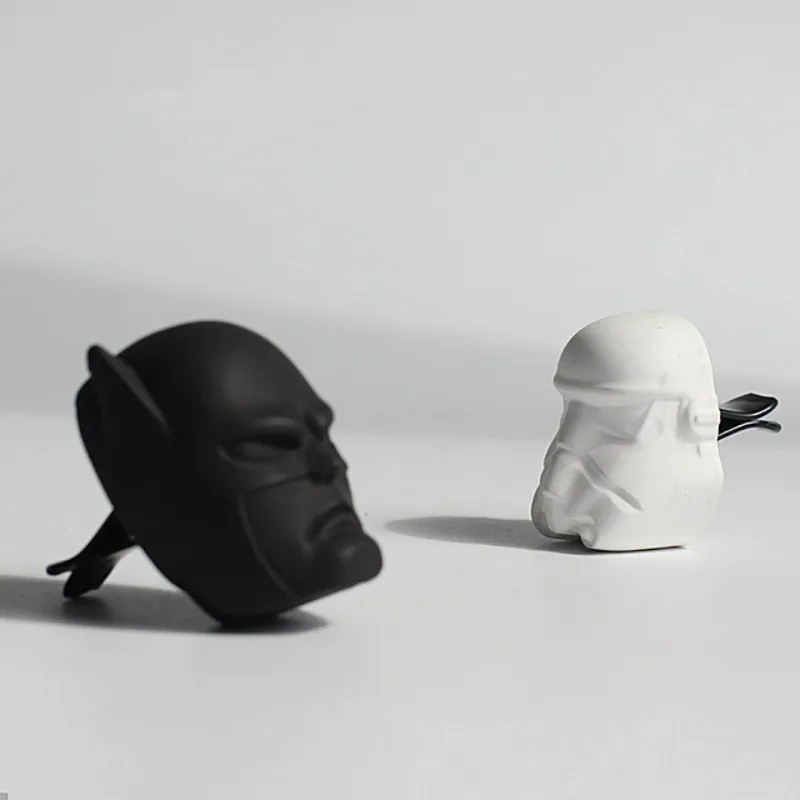Бэтмен Stormtrooperhead украшения автомобиля вентиляционные отверстия духи клип освежитель воздуха автомобильный интерьер украшение аромата