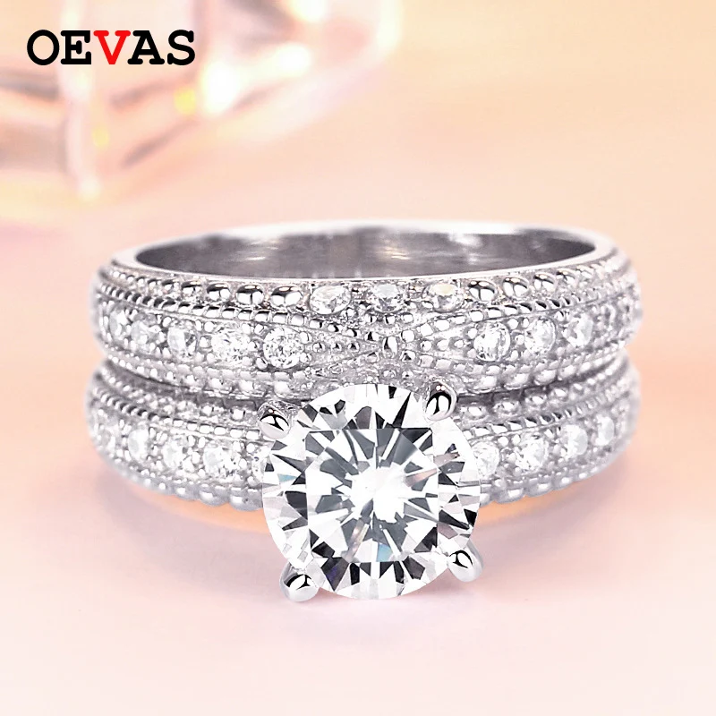 

Женский комплект колец из серебра 925 пробы, с фианитом