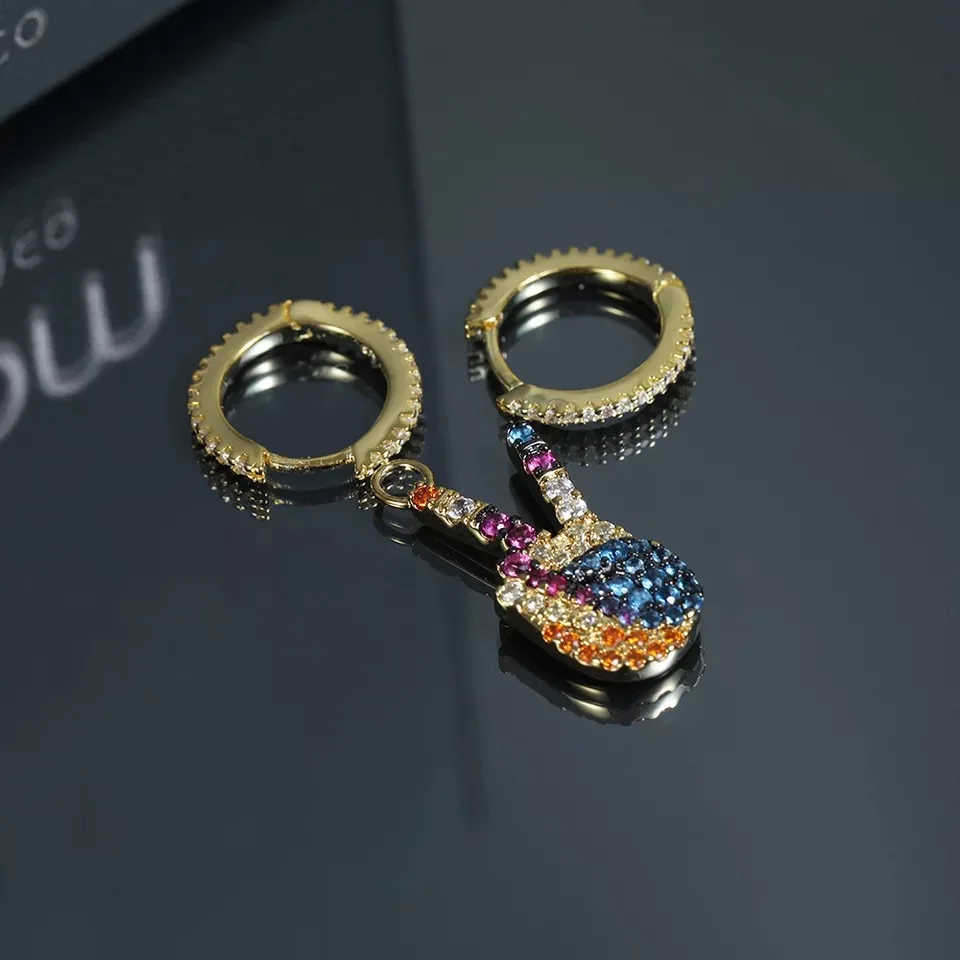 Женские сережки гвоздики золотистого цвета в Европейском стиле