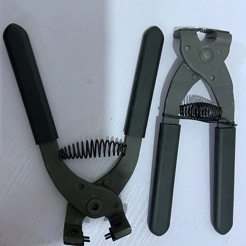 Leather Craft Hole Punch Tools Hand-Held Silent Pliers Diamond Sewing Stitching Chisel Pricking Iron 4mm Spacing 2 and 4 Teeth |